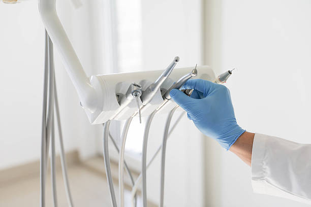 24/7 Emergency Teeth Cleaning And Checkup experts in New London, CT